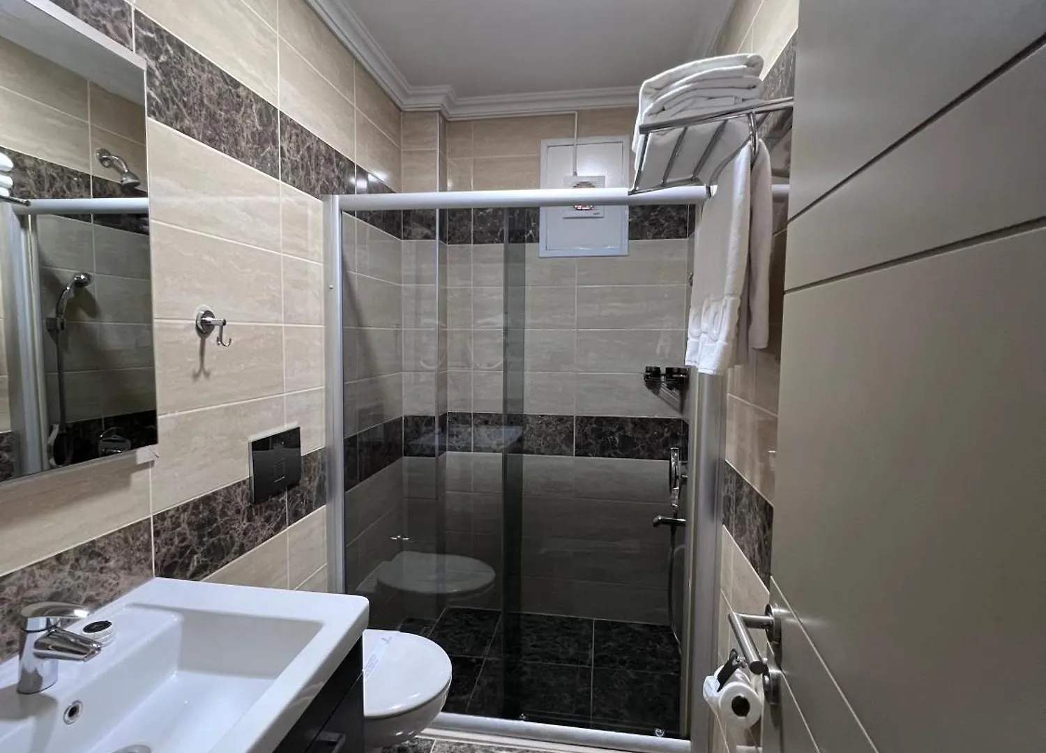 Gul Hotel Istanbul 2*,